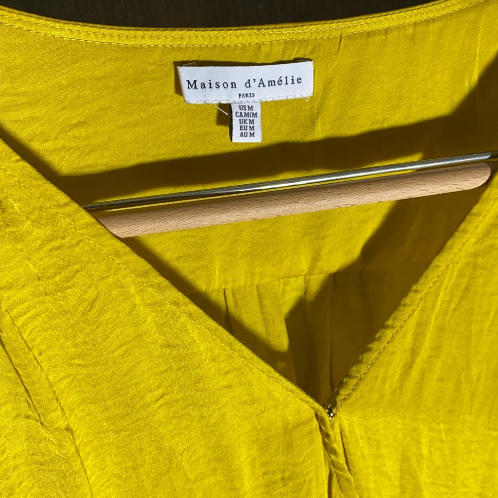 Snap closure long sleeved blouse - Picture 2 of 5